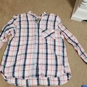 super cute long sleeve flannel